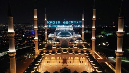 Kadir Gecesi mesajları 2024: Bin aydan daha hayırlı olduğunu inanılan Kadir Gecesi’ne özel mesajlar – Son Dakika Türkiye Haberleri