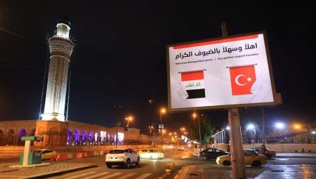 Irak’ta Cumhurbaşkanı Erdoğan’ın ziyareti öncesi caddelere Türk bayrağı asıldı – Son Dakika Dünya Haberleri