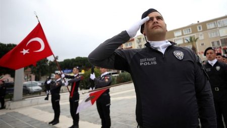 Polis Teşkilatı’nın 179. kuruluş yıl dönümü kutlanıyor: Polis Haftası kutlama mesajları – Son Dakika Türkiye Haberleri